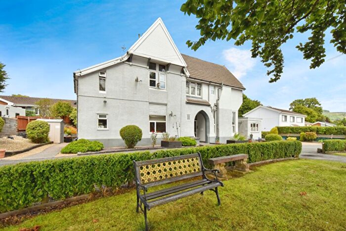 1 Bedroom Flat For Sale In Cwmbach Road, Aberdare, CF44