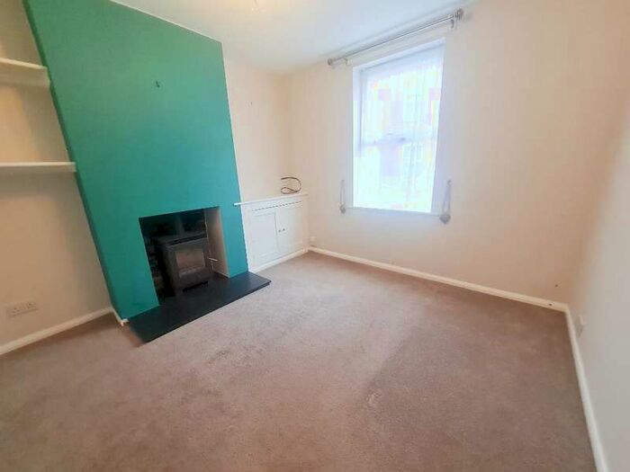 3 Bedroom Terraced House To Rent In Saville Street, , Lincoln, LN5