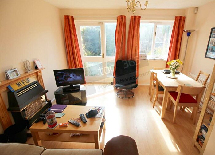 2 Bedroom Semi-Detached House To Rent In **£pppw Excluding** Heron Drive, Lenton, Nottingham, NG7