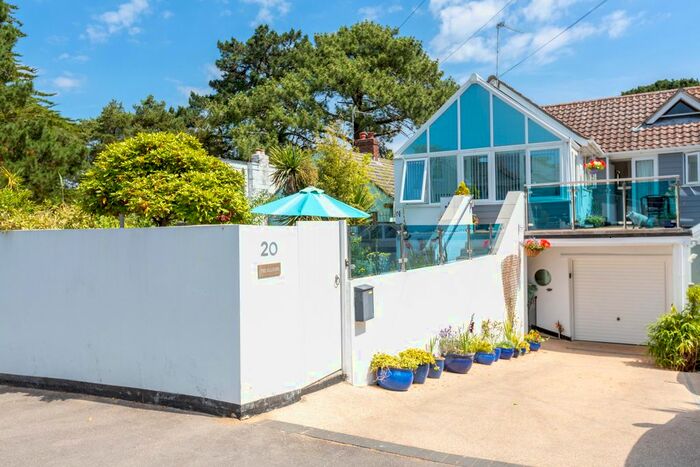 3 Bedroom Flat To Rent In The Alliums, Brownsea Road, Sandbanks, BH13