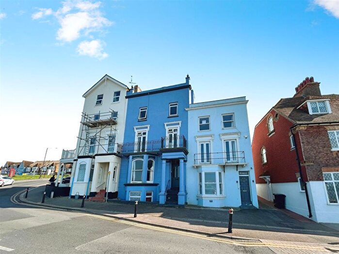 1 Bedroom Flat To Rent In Central Parade, Herne Bay, CT6