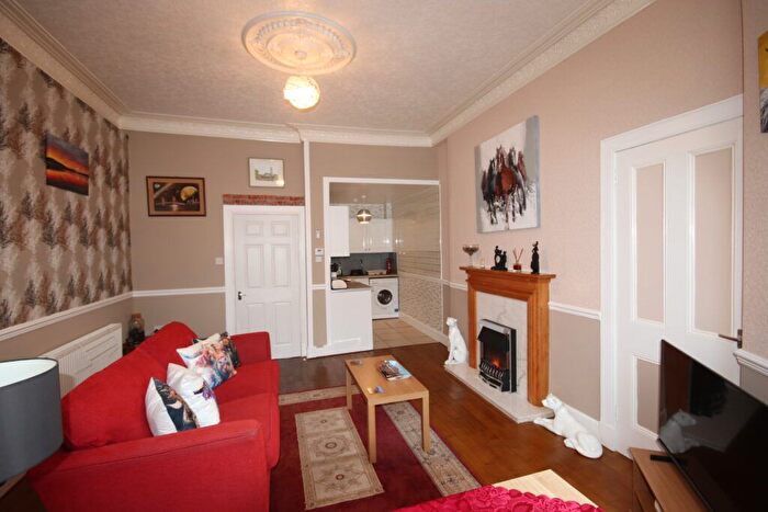 1 Bedroom Flat For Sale In Flat, The Terrace, Rothesay, PA20