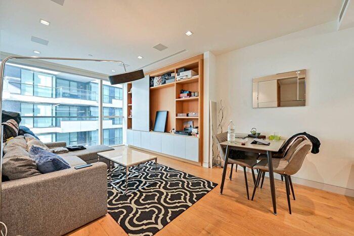 1 Bedroom Flat To Rent In Duchess Walk, Southwark, London, SE1