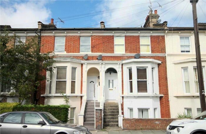 1 Bedroom Flat To Rent In Curwen Road, London, W12