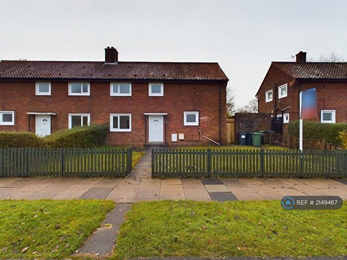 3 Bedroom Semi-Detached House To Rent In Lingfield Close, Darlington, DL1