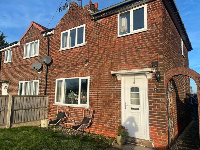 3 Bedroom Semi-Detached House For Sale In Highgate, Balne, Goole, DN14