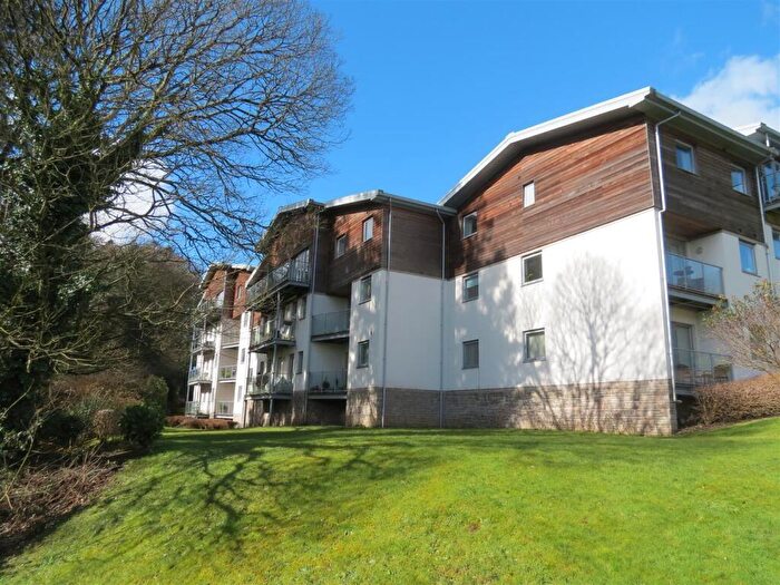 2 Bedroom Apartment For Sale In Woodland View, Duporth, St. Austell, PL26