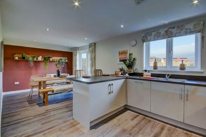 4 Bedroom Detached House For Sale In Meikle Earnock Road, Hamilton, South Lanarkshire, ML3