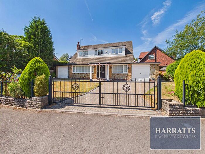 4 Bedroom Detached House For Sale In Bradda Mount, Bramhall, Stockport, SK7