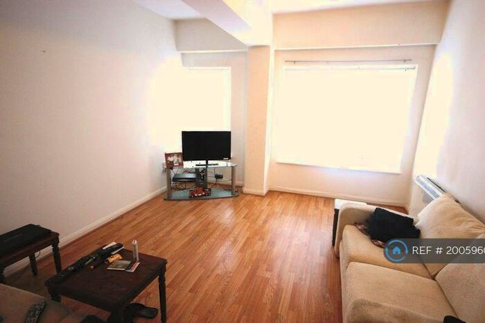 1 Bedroom Flat To Rent In Tavistock Street, Bedford, MK40