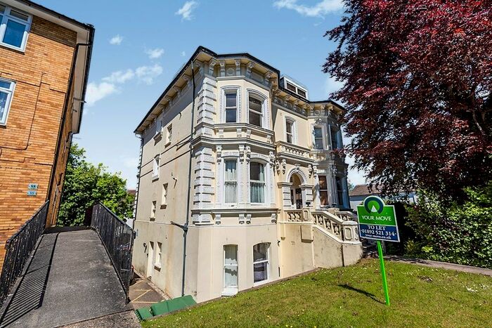 2 Bedroom Flat To Rent In Upper Grosvenor Road, Tunbridge Wells, Kent, TN1