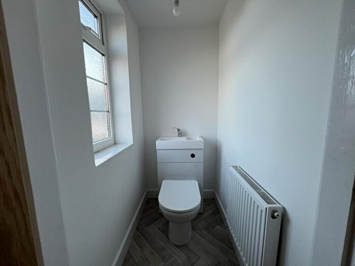 4 Bedroom Detached House For Sale In Common Lane, Polesworth, B78