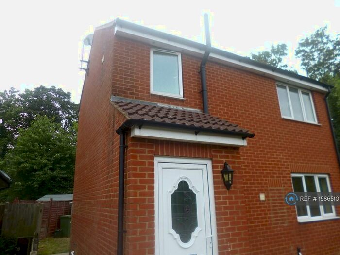 3 Bedroom Detached House To Rent In Benton Close, Witham, CM8