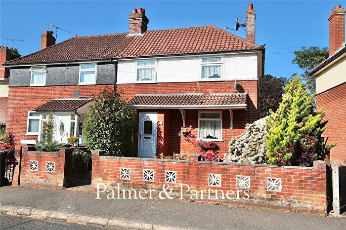 2 Bedroom Semi Detached House For Sale In Hogarth Road, Ipswich, Suffolk, IP3