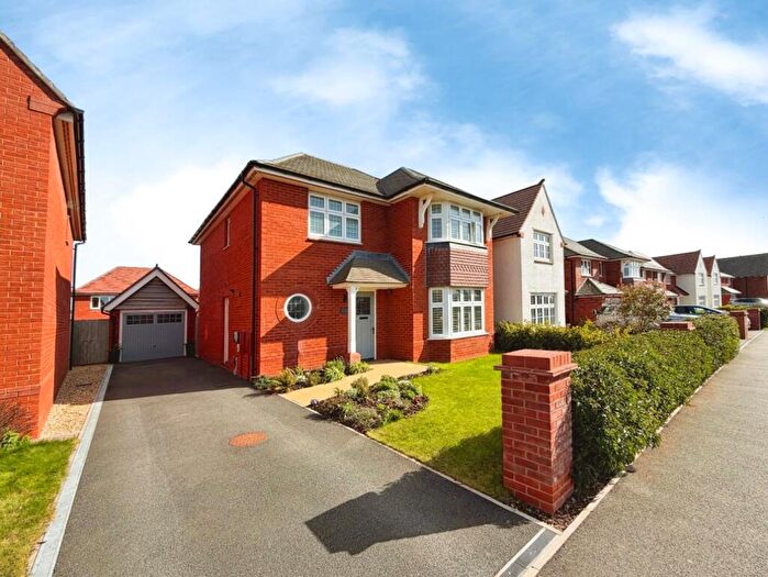 3 Bedroom Detached House For Sale In Leamington Road, Little Sutton, CH66