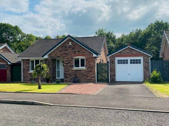 2 Bedroom Bungalow For Sale In Willow Grove, Heathhall, Dumfries, DG1