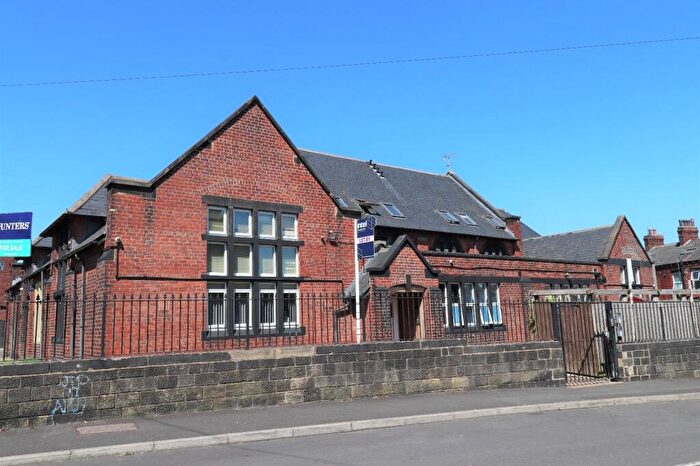 2 Bedroom Property To Rent In St Hughes Lodge, Armley Lodge Road, Armley, Leeds, LS12