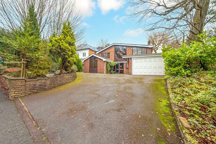 4 Bedroom Detached House To Rent In Hendon Wood Lane, Arkley, Barnet, NW7