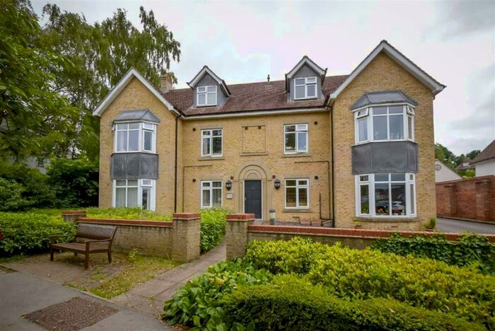 2 Bedroom Flat To Rent In Stockbridge Road, Elloughton, HU15