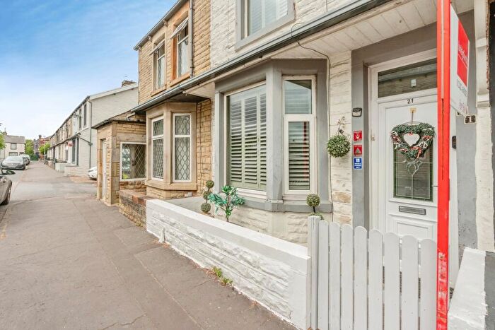 2 Bedroom Terraced House For Sale In Owen Street, Burnley, Lancashire, BB12