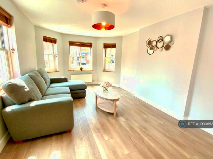 4 Bedroom Detached House To Rent In Spurgeon Street, Colchester, CO1