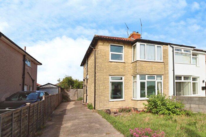 3 Bedroom Semi-Detached House For Sale In Bude Road, Bristol, Avon, BS34