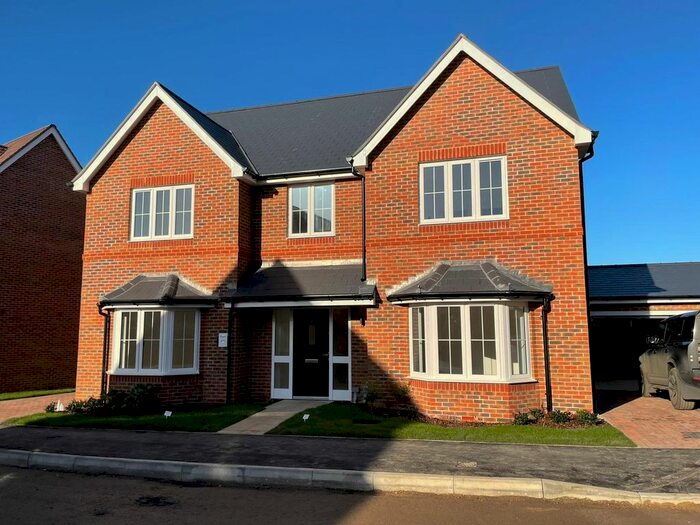 5 Bedroom Detached House To Rent In Broad Lays, Benson, Oxon OX10