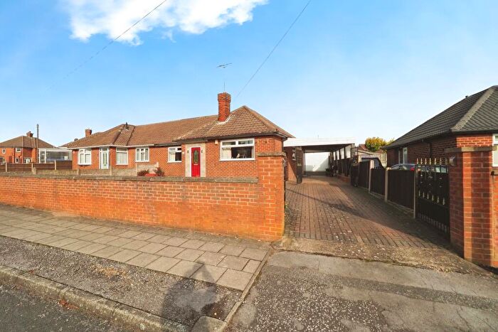 2 Bedroom Semi-Detached Bungalow For Sale In Edmonton Road, Mansfield, NG21