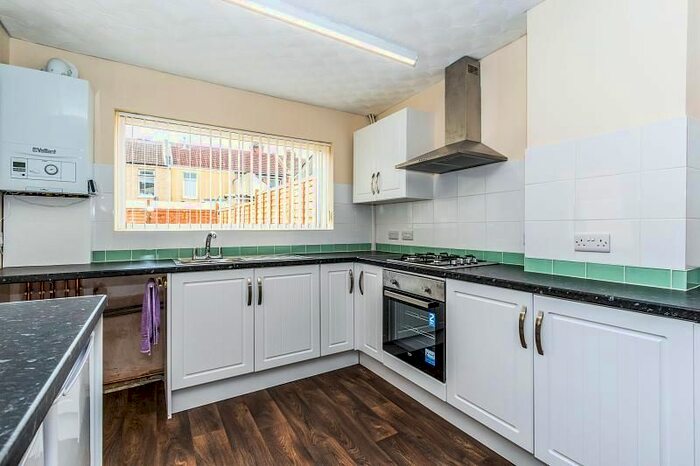 2 Bedroom Property To Rent In Carnarvon Road, Portsmouth, PO2