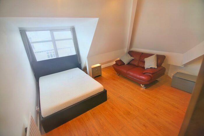 1 Bedroom House Of Multiple Occupation To Rent In Dovedale Road, Liverpool, L18