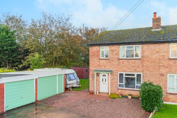 3 Bedroom Semi-Detached House For Sale In The Wheatlands, Baschurch, SY4