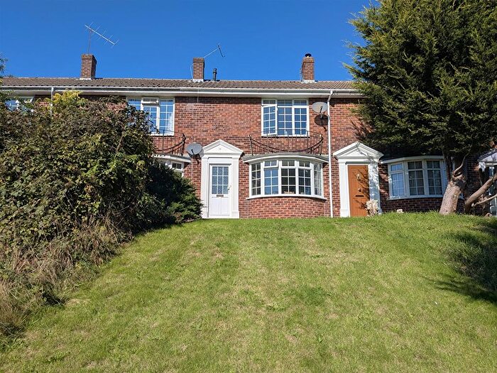 2 Bedroom Terraced House For Sale In The Dene, Uckfield, TN22