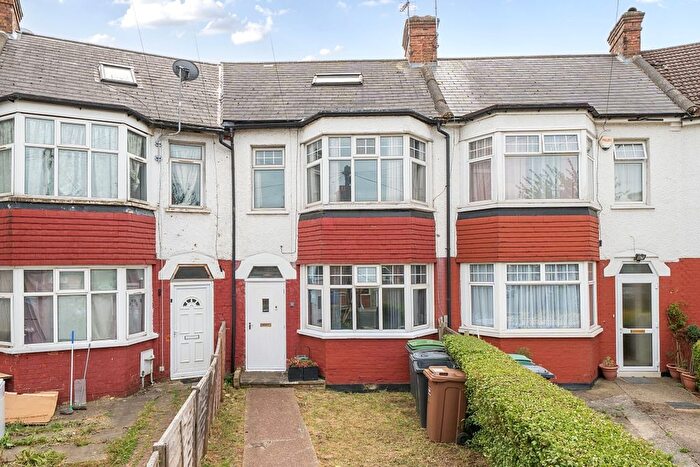 4 Bedroom Terraced House To Rent In Cobham Road, London, N22