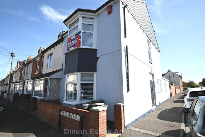 5 Bedroom End Of Terrace House For Sale In Coronado Road, Elson, Gosport, PO12
