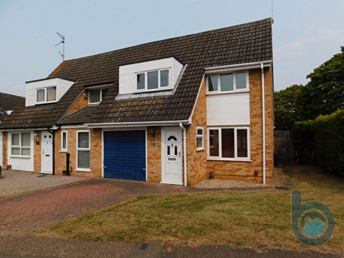 3 Bedroom Semi Detached House To Rent In Tollgate, Bretton Peterborough, PE3