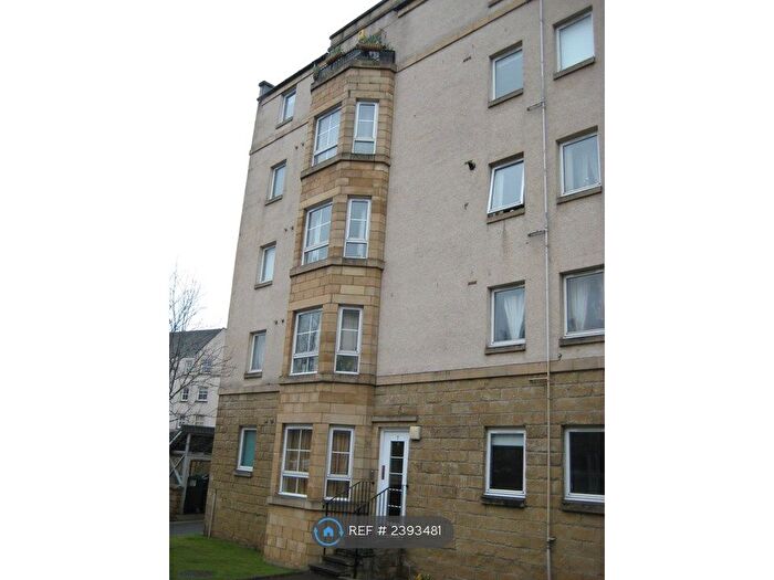 4 Bedroom Flat To Rent In Dicksonfield, Edinburgh, EH7