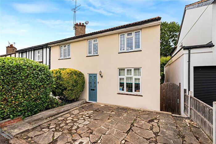 5 Bedroom Semi-Detached House For Sale In Portsmouth Road, Cobham, Surrey, KT11