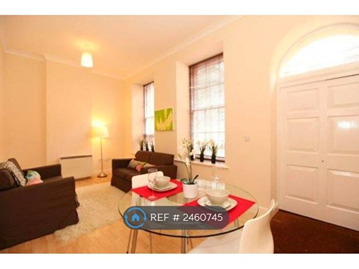2 Bedroom Flat To Rent In St. Clements Court, Bristol, BS2