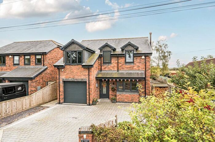 4 Bedroom Detached House For Sale In Overton Road, Penley., LL13