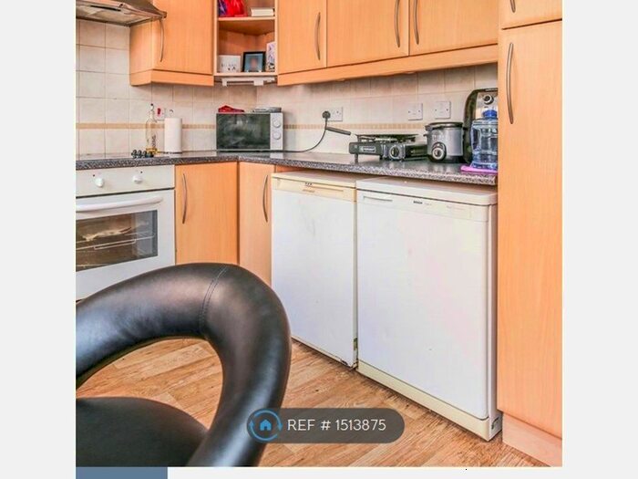 2 Bedroom Semi-Detached House To Rent In Ashtree Close, Newcastle Upon Tyne, NE4