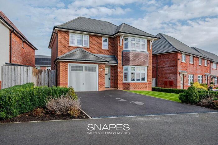 4 Bedroom Detached House For Sale In Lancastrian Way, Woodford, SK7