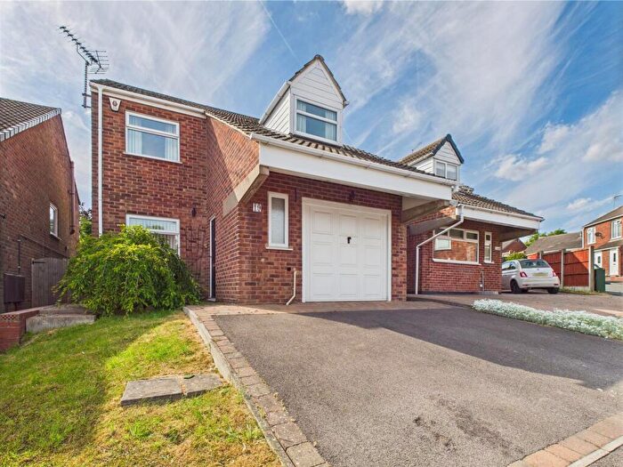 3 Bedroom Detached House For Sale In Broadlands, South Normanton, Alfreton, DE55