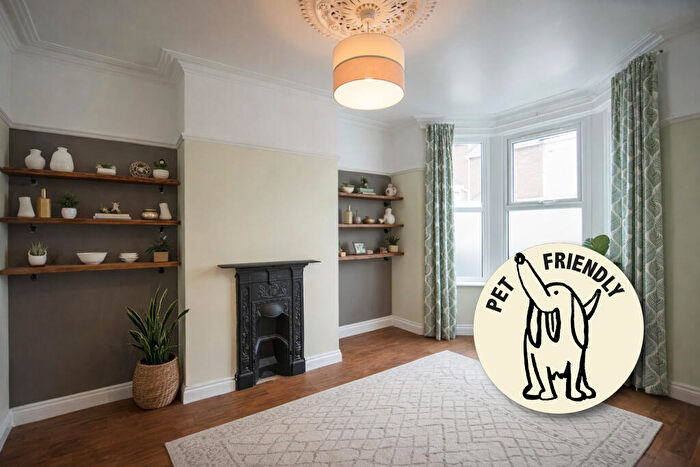 3 Bedroom Terraced House To Rent In Hengaston Street, Bedminster, BS3