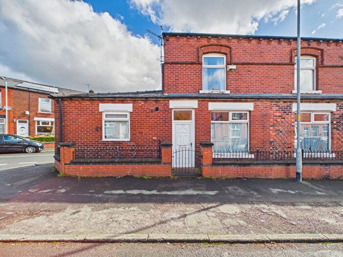 2 Bedroom End Terrace House For Sale In Queensgate, Heaton, Bolton, BL1