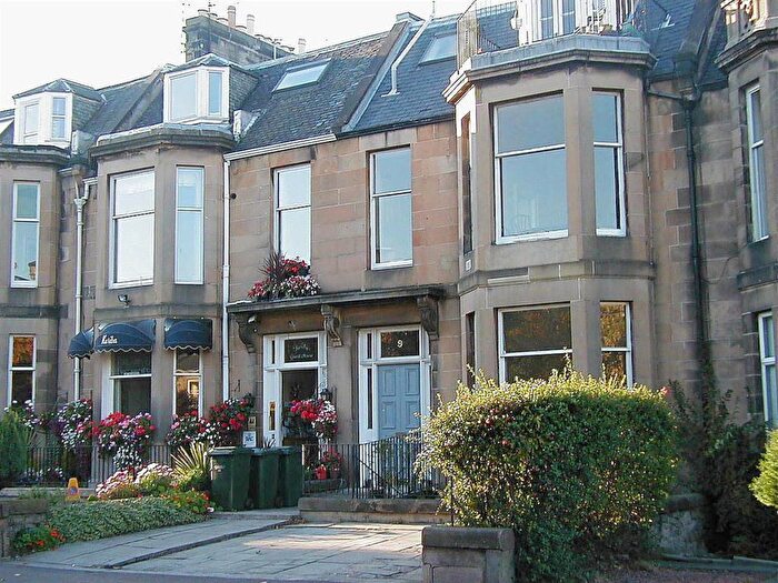 2 Bedroom Flat To Rent In Granville Terrace, Merchiston, Edinburgh, EH10