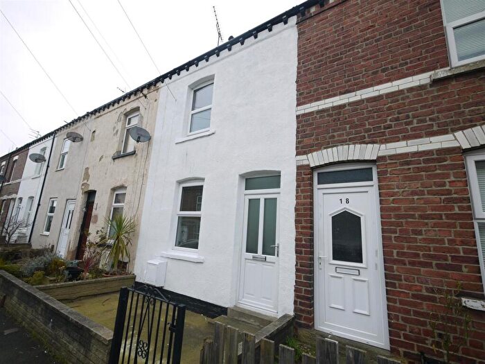 2 Bedroom Terraced House To Rent In Camwal Terrace, Harrogate, HG1