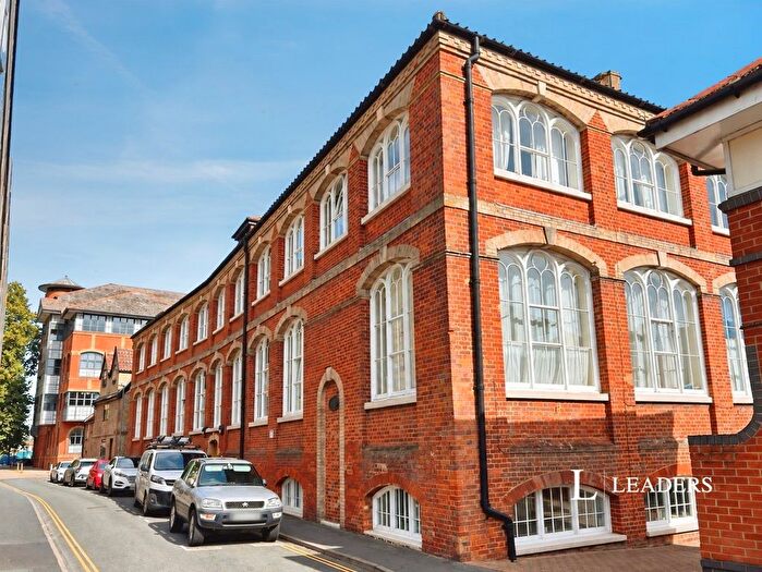 1 Bedroom Flat For Sale In St. Georges Street, Norwich, Norfolk, NR3
