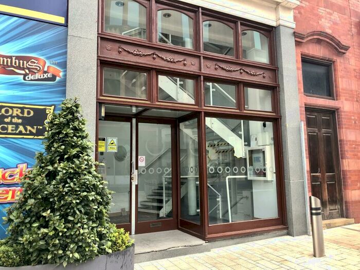 1 Bedroom Flat To Rent In Harewood Street, Leeds, LS2