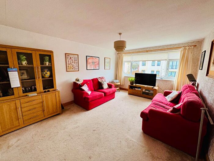 1 Bedroom Apartment For Sale In Santana, Brent Road, Shooters Hill, London, SE18
