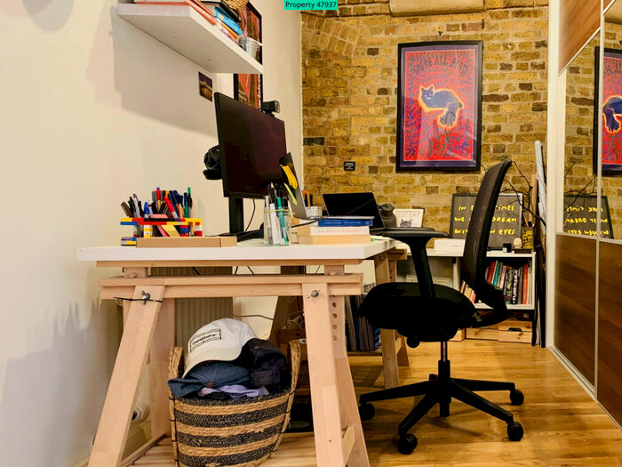 1 Bedroom Flat For Sale In Canada Wharf, Rotherhithe Street, London, SE16